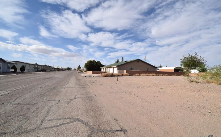 Pictures of Land property located at 0000 S Las Cruces St., Deming, NM 88030 for sales - image #1