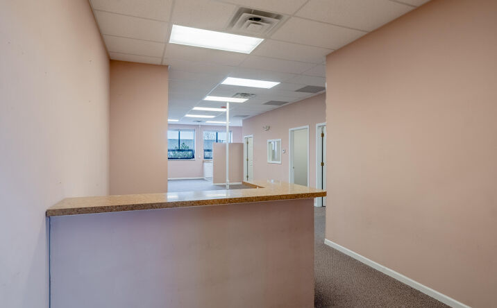 Pictures of Office property located at 940 Us Hwy 30, Schererville, IN 46375 for sales - image #1