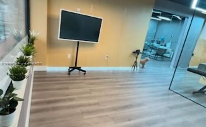 Pictures of Business for Sale, Retail property located at Confidential, West Miami, FL 33144 for sales - image #1