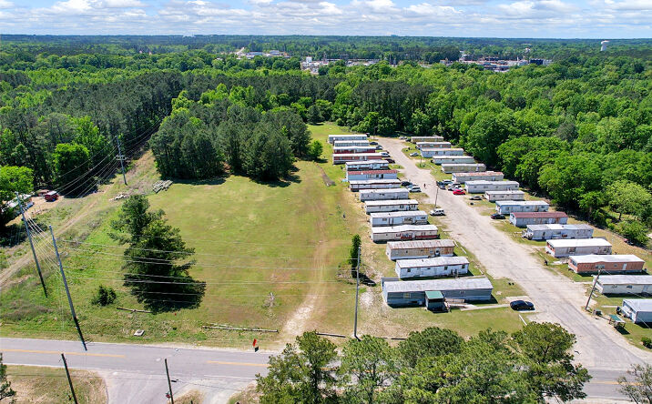 Pictures of Land, Mobile Home Park property located at 1603 Melvinville Ct, Fayetteville, NC 28312 for sales - image #1