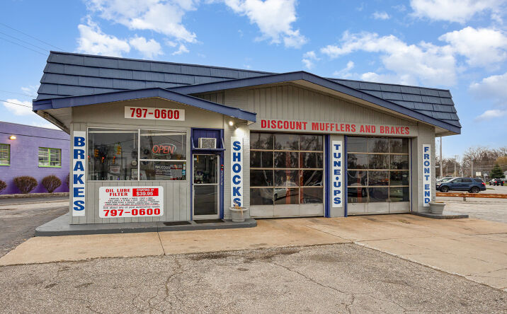 Pictures of Industrial property located at 2714 Bay Rd, Saginaw, MI 48603 for sales - image #1