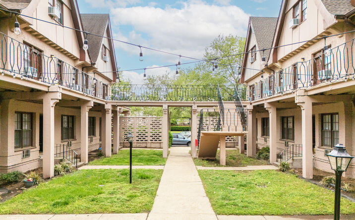 Pictures of Multifamily property located at 521 Boissevain Ave, Norfolk, VA 23507 for sales - image #1