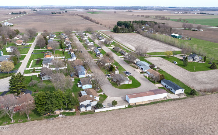 Pictures of Mobile Home Park property located at 4631 E 29th Rd, Sandwich, IL 60548 for sales - image #1