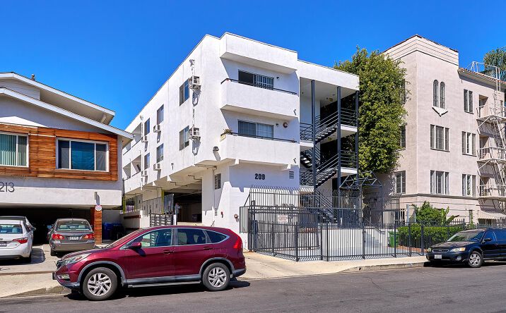 Pictures of Multifamily property located at 209 S Alexandria Ave, Los Angeles, CA 90004 for sales - image #1