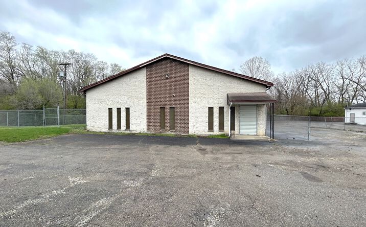 Pictures of Industrial property located at 2938 Olive Rd, Dayton, OH 45426 for sales - image #1