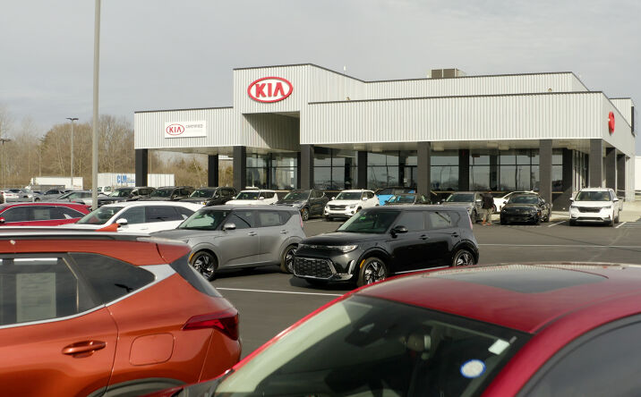Pictures of Retail property located at 5336 W Pike Plaza Rd, Indianapolis, IN 46254 for sales - image #1