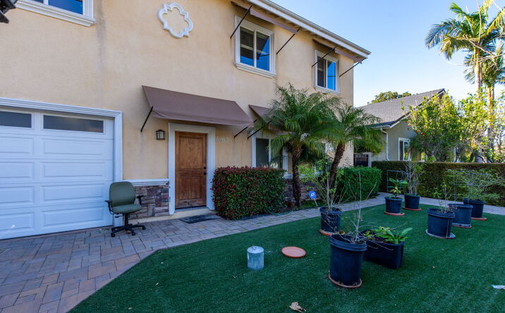 Pictures of Multifamily, Special Purpose property located at 6953 Enfield Ave, Los Angeles, CA 91335 for sales - image #1
