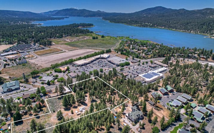 Pictures of Land property located at 42165 Big Bear, Big Bear Lake, CA 92315 for sales - image #1