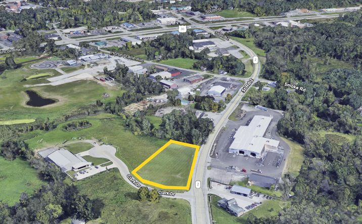 Pictures of Land property located at 1465 Clark Dr, Valparaiso, IN 46385 for sales - image #1