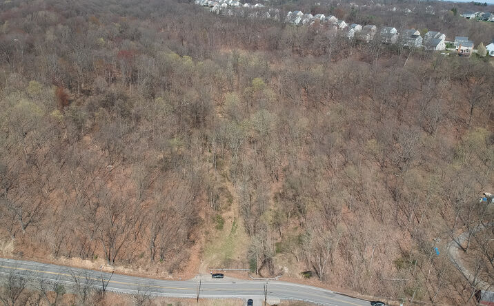 Pictures of Land property located at 638 Mt Nebo Rd, Pittsburgh, PA 15237 for sales - image #1