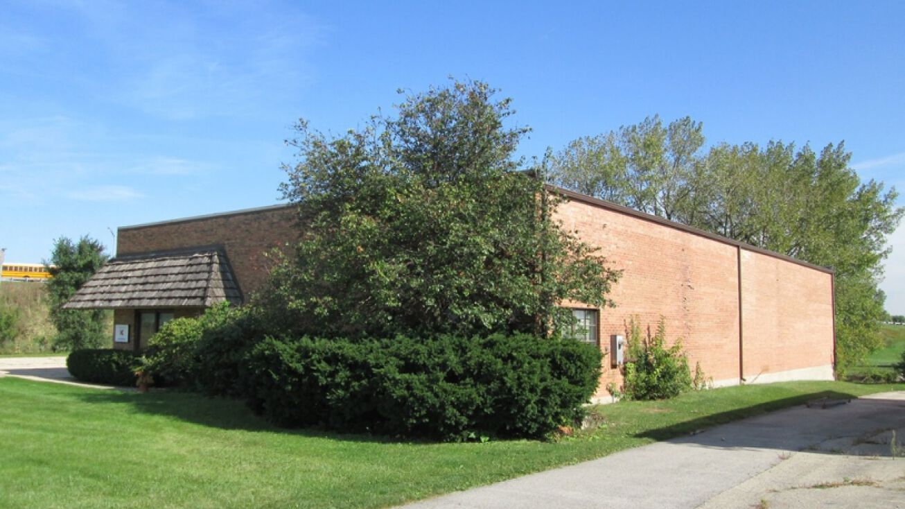 2520 Kaneville Court, Geneva, IL 60134