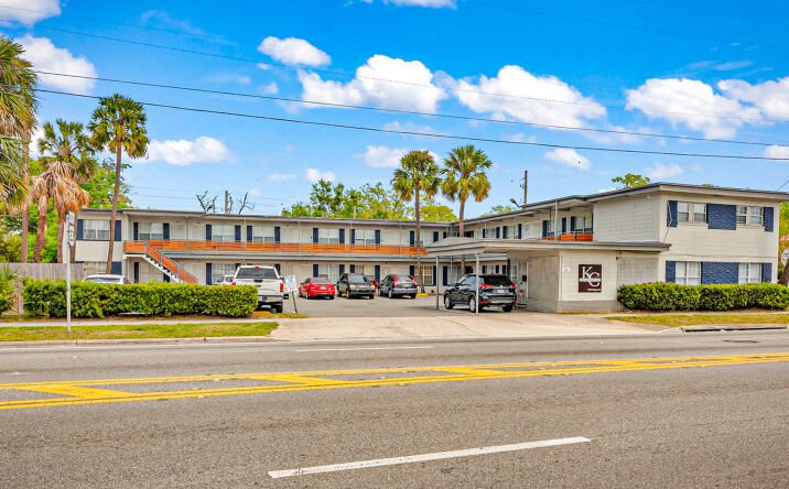 Pictures of Multifamily property located at 1251 Kings Rd, Jacksonville, FL 32204 for sales - image #1