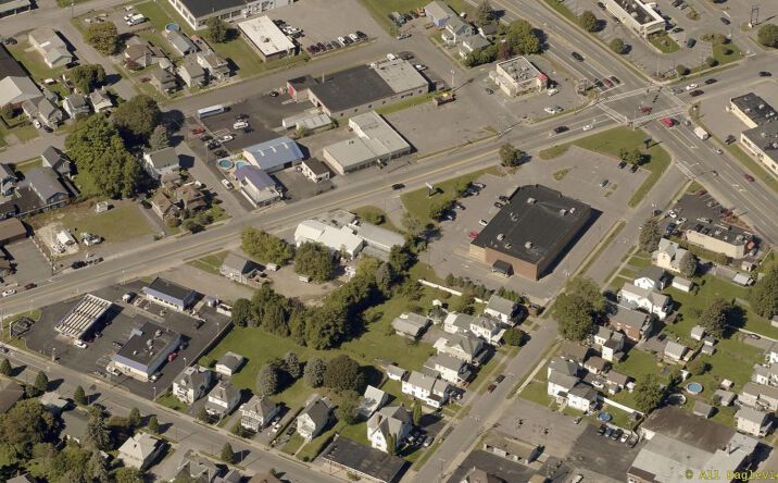 Pictures of Retail property located at 218 S Caroline St, Herkimer, NY 13350 for sales - image #1