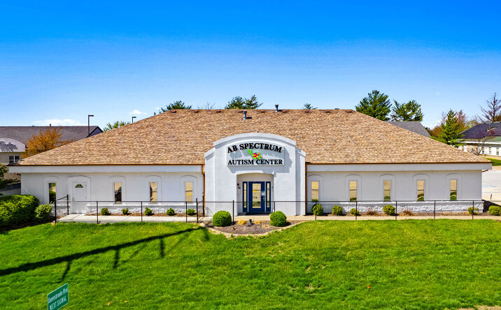 Pictures of Office property located at 1421 Triad Center Drive, St. Peters, MO 63376 for sales - image #1