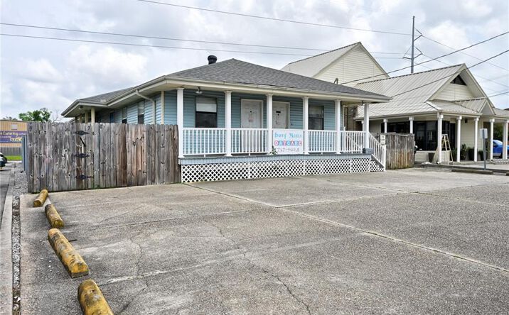 Pictures of Special Purpose property located at 1629 Hickory Avenue, Harahan, LA 70123 for sales - image #1