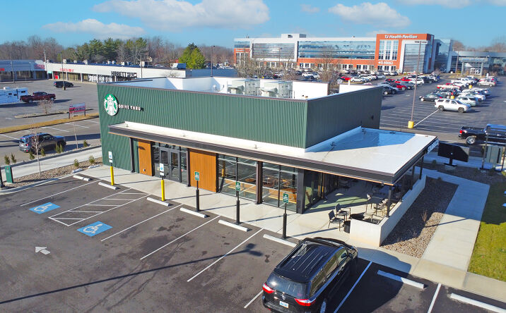 Pictures of Retail property located at 302 N L Rogers Wells Blvd, Glasgow, KY 42141 for sales - image #1