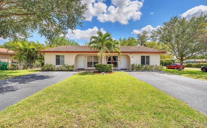 Pictures of Multifamily property located at 11220 NW 39th St, Coral Springs, FL 33065 for sales - image #1