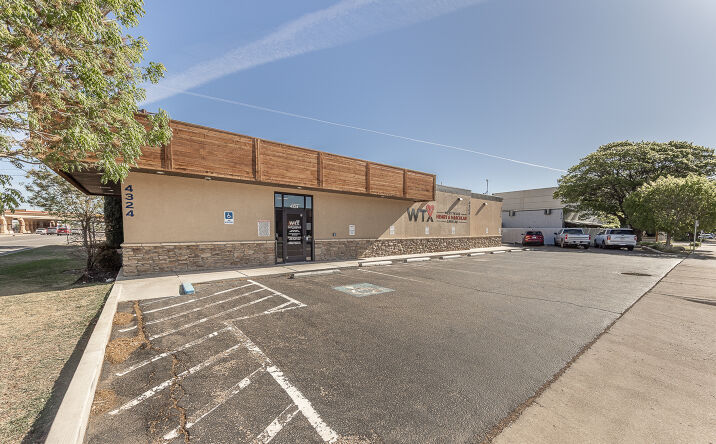 Pictures of Office property located at 4324 23rd St, Lubbock, TX 79410 for sales - image #1