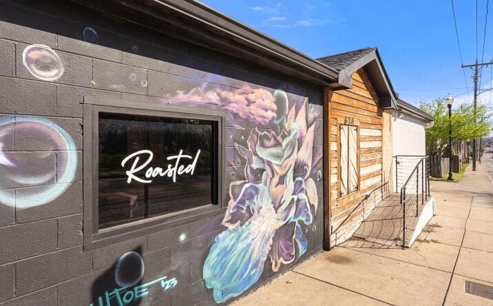 Pictures of Mixed Use, Retail property located at 616 Garfield St, Nashville, TN 37208 for sales - image #1