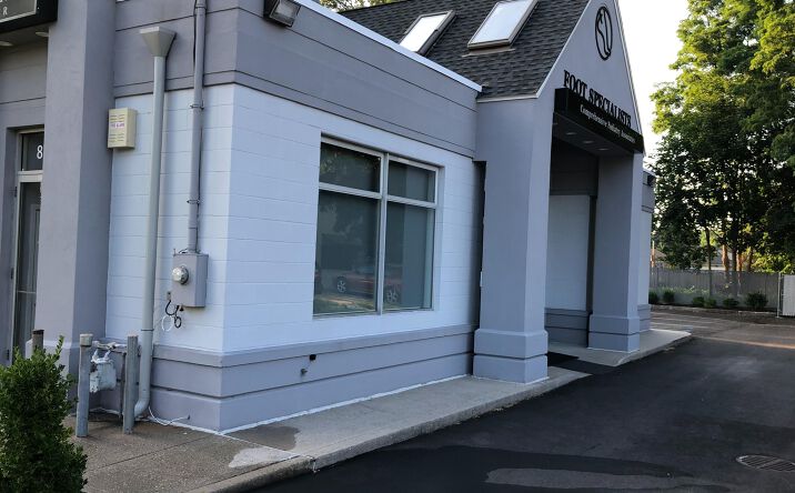 Pictures of Office property located at 871 Middle Country Rd, Selden, NY 11784 for sales - image #1