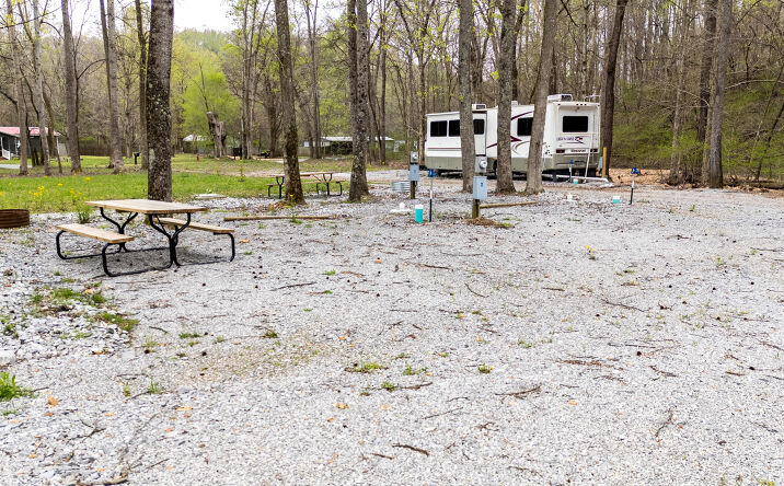 Pictures of Hospitality, Land, Mixed Use property located at 620 Perry Springs Rd, Eddyville, KY 42038 for sales - image #1