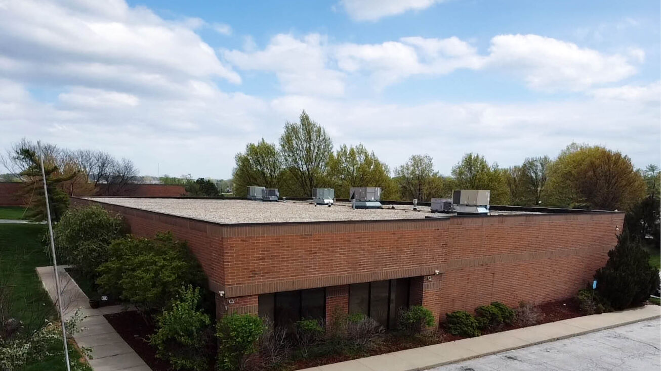 Pictures of Industrial property located at 11135 W 79th St, Lenexa, KS 66214 for sales - image #1