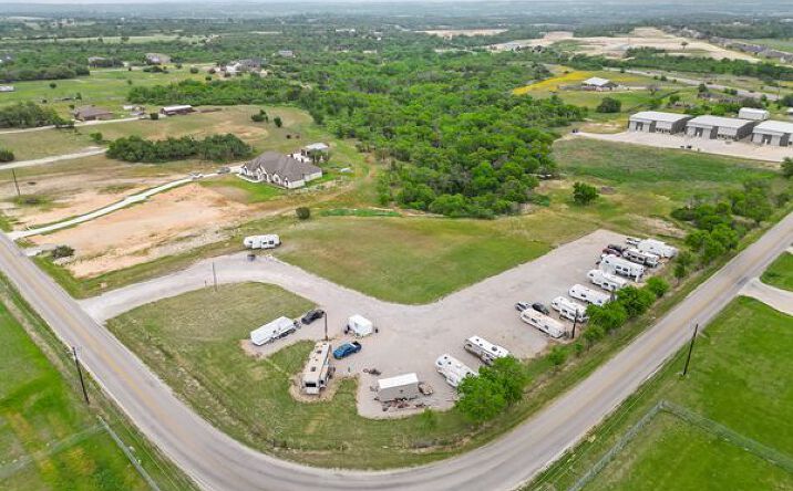 Pictures of Industrial, Mixed Use, Land, Mobile Home Park property located at 140 Old Agnes Rd, Weatherford, TX 76088 for sales - image #1