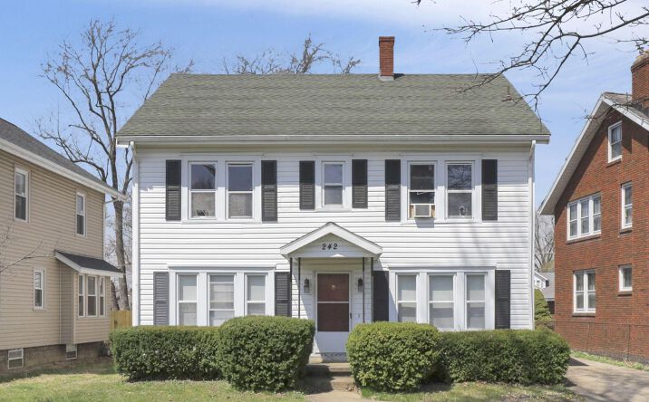 Pictures of Multifamily property located at 242 Davis Road, Mansfield, OH 44907 for sales - image #1