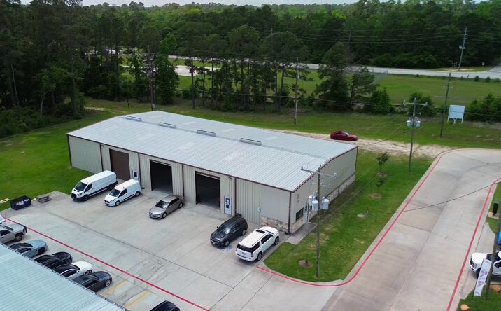 Pictures of Industrial property located at 21129 Blair Rd, Conroe, TX 77385 for sales - image #1