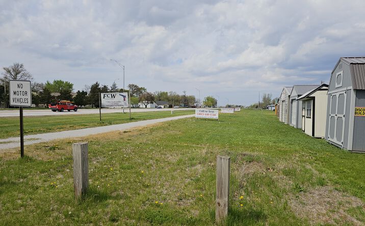 Pictures of Land property located at Hwy 77 & W 4th St, Cortland, NE 68331 for sales - image #1
