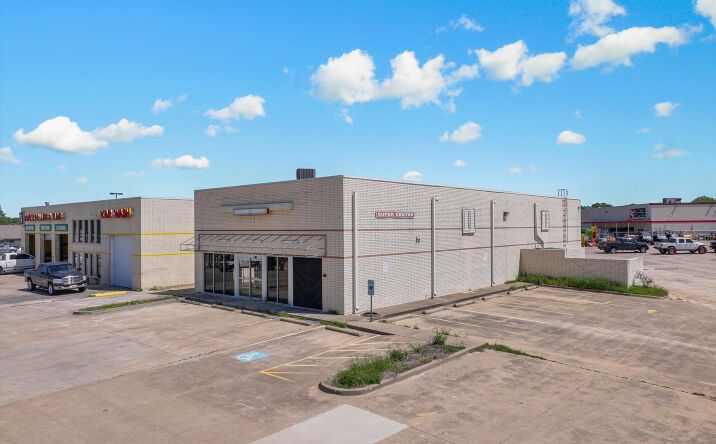Pictures of Industrial, Office, Retail property located at 94 N State Hwy 205, Terrell, TX 75160 for sales - image #1