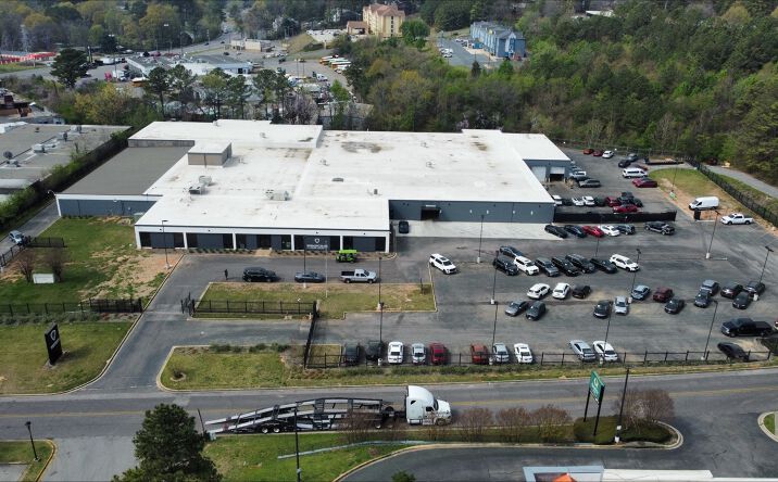 Pictures of Industrial property located at 190 Vulcan Rd, Birmingham, AL 35209 for sales - image #1