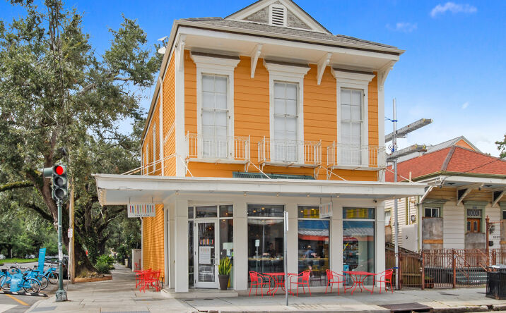 Pictures of Mixed Use, Multifamily, Retail property located at 3341 Magazine St, New Orleans, LA 70115 for sales - image #1
