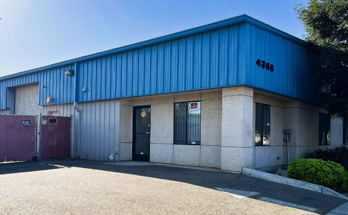 Pictures of Industrial property located at 4366 N Knoll Dr, Fresno, CA 93722 for sales - image #1