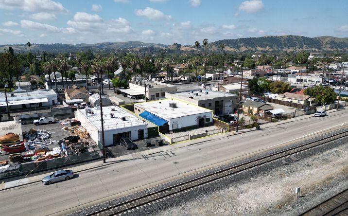 Pictures of Industrial property located at 1044 W 1st St, Pomona, CA 91766 for sales - image #1