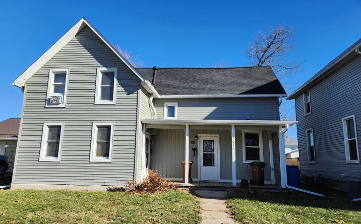 Pictures of Multifamily property located at 1016 Pearl Street, Grinnell, IA 50112 for sales - image #1