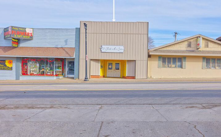 Pictures of Office, Land property located at 817 6th Street, Howard Lake, MN 55349 for sales - image #1