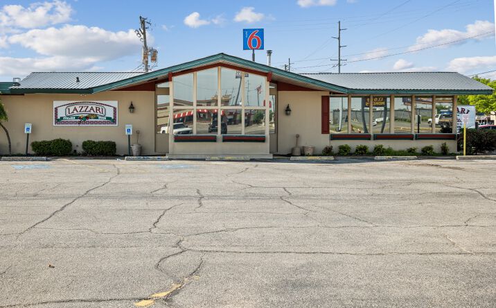 Pictures of Retail property located at 2230 S Caraway, Jonesboro, AR 72401 for sales - image #1