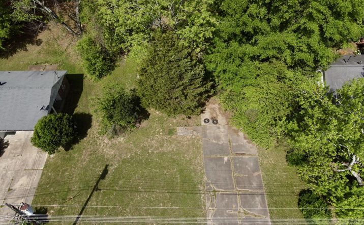 Pictures of Land property located at 91 Chipwood Drive, Jackson, TN 38301 for sales - image #1