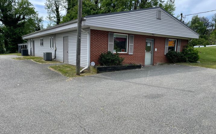 Pictures of Mixed Use, Office property located at 1816-1818 Memorial Avenue, Lynchburg, VA 24501 for sales - image #1