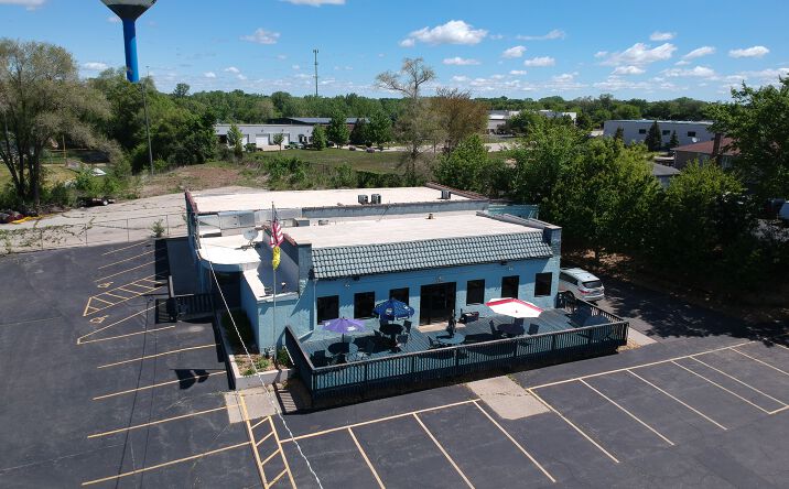 Pictures of Retail property located at 2816 IL-120, McHenry, IL 60051 for sales - image #1