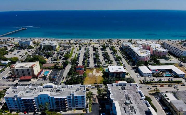 Pictures of Land property located at 120 S Ocean Drive, Deerfield Beach, FL 33441, Deerfield Beach, FL 33441 for sales - image #1