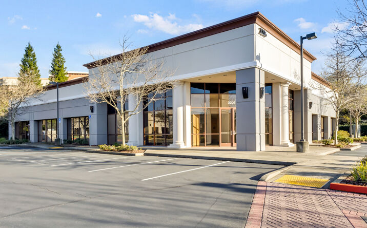 Pictures of Office property located at 2206 Plaza Dr, Rocklin, CA 95765 for sales - image #1