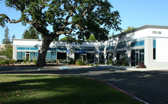 image of property at 212 N WIGET LN Walnut Creek CA 94598-2404