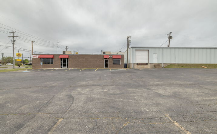 Pictures of Industrial, Retail property located at 4429 NW 10th, Oklahoma City, OK 73107 for sales - image #1
