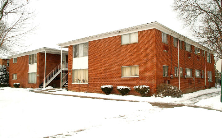 Pictures of Multifamily property located at 10400 Whittier Ave, Detroit, MI 48224 for sales - image #1