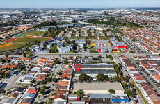 30049011