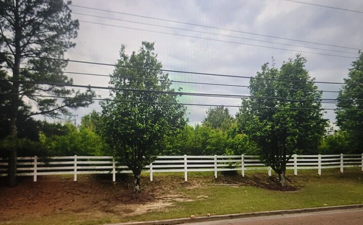 Pictures of Land property located at 6071 Holmes Road, Memphis, TN 38141 for sales - image #1