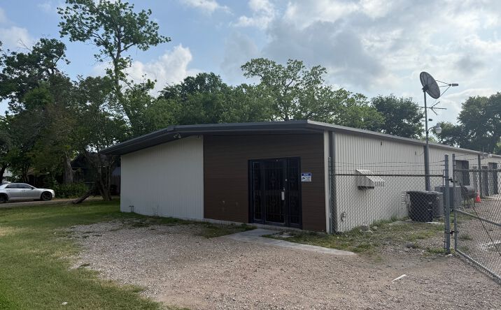 Pictures of Industrial, Mixed Use, Special Purpose property located at 6406 Stuebner Airline Rd, Houston, TX 77091 for sales - image #1