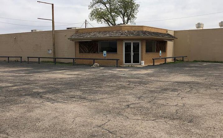 Pictures of Land property located at 21st St 101, Crane, TX 79731 for sales - image #1